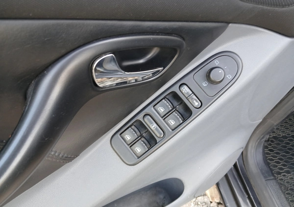 Seat Leon cena 6900 przebieg: 326669, rok produkcji 2000 z Warta małe 154